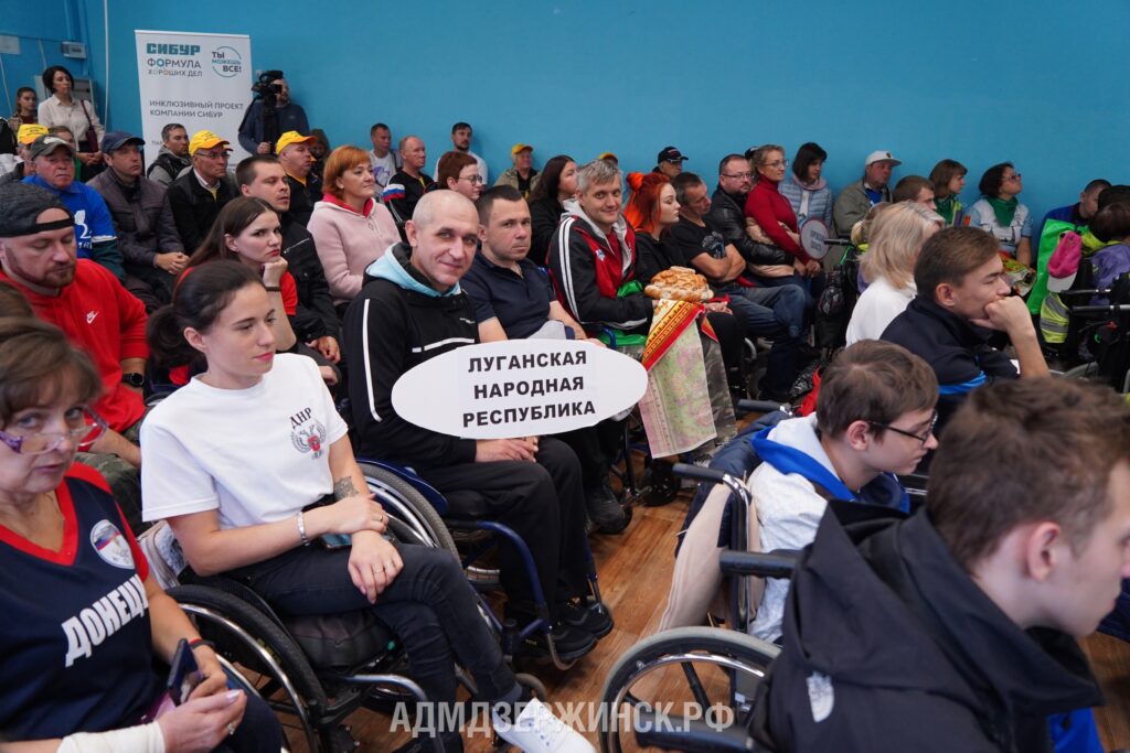 Более 200 человек принимают участие в фестивале «Окский ПараФест» в Дзержинске